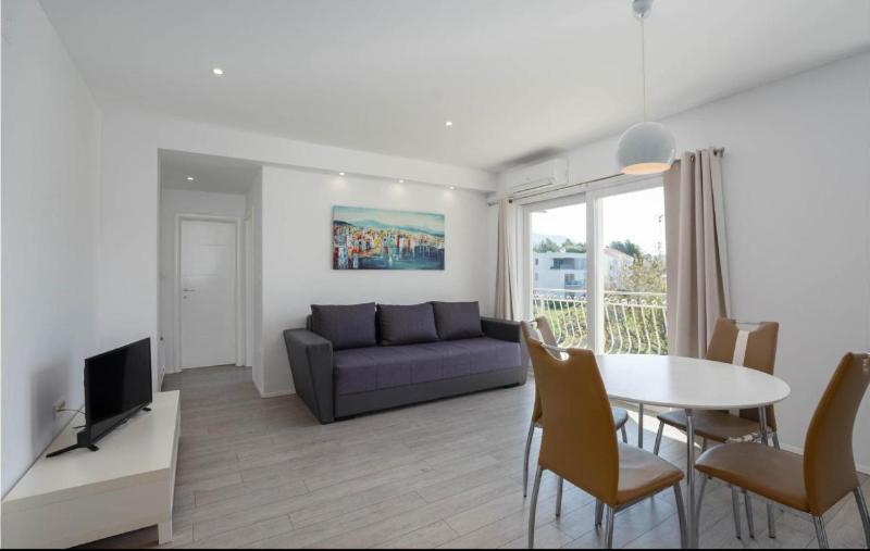 Apartment Nina Podstrana Dış mekan fotoğraf