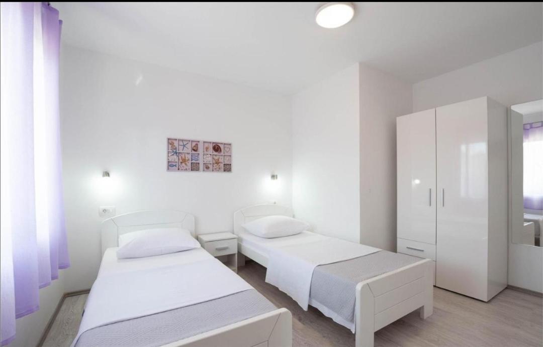 Apartment Nina Podstrana Dış mekan fotoğraf