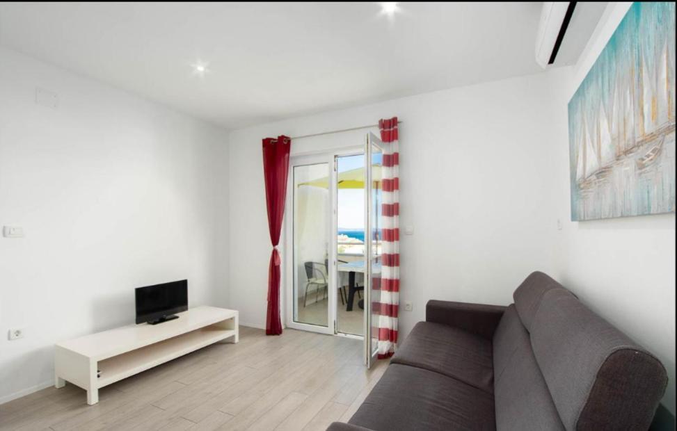 Apartment Nina Podstrana Dış mekan fotoğraf
